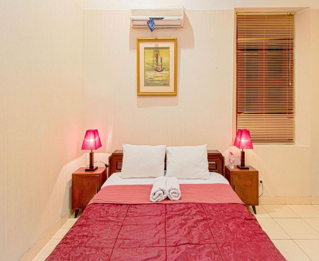 D'Talent Hotel Jogjakarta Buitenkant foto