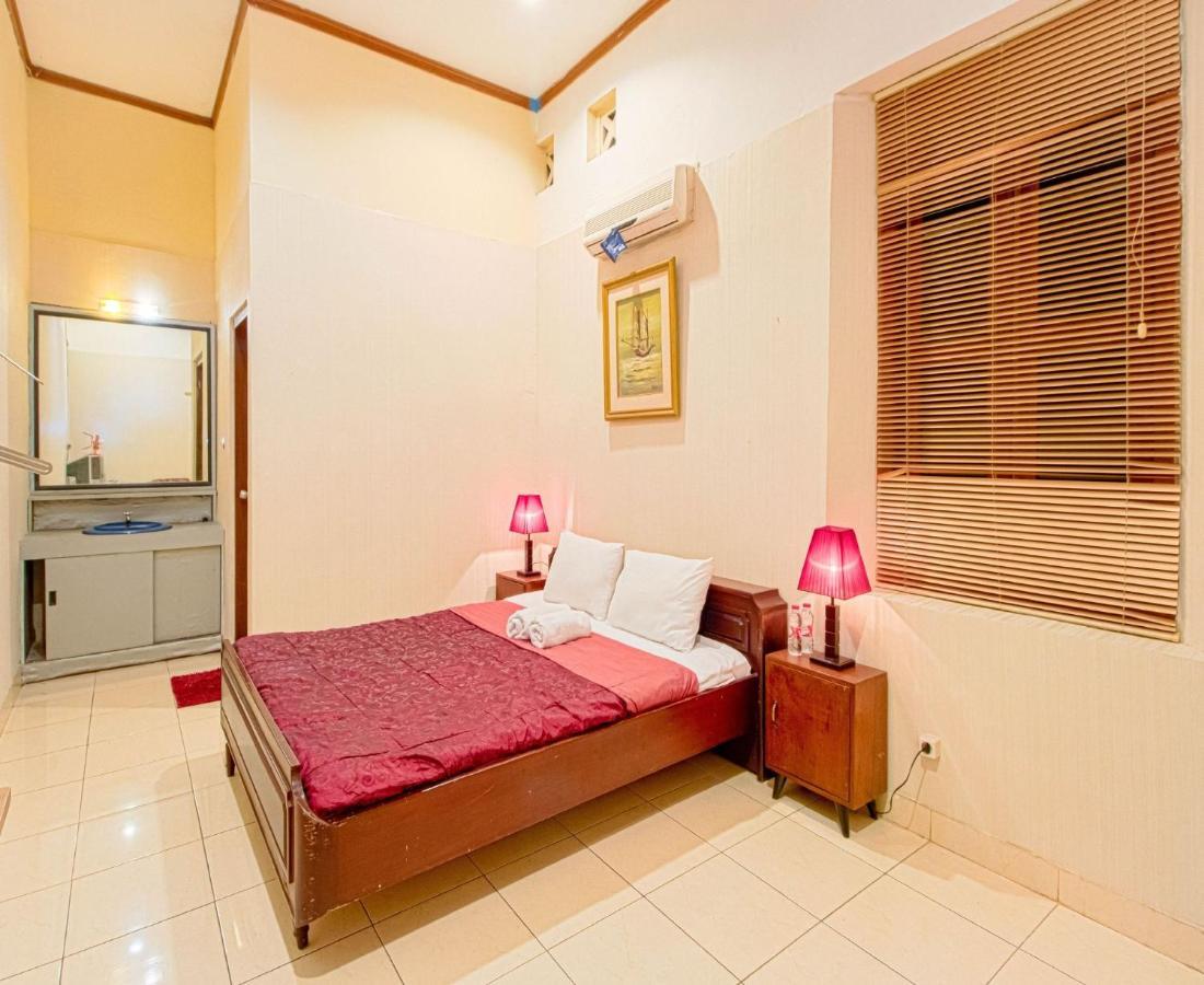 D'Talent Hotel Jogjakarta Buitenkant foto