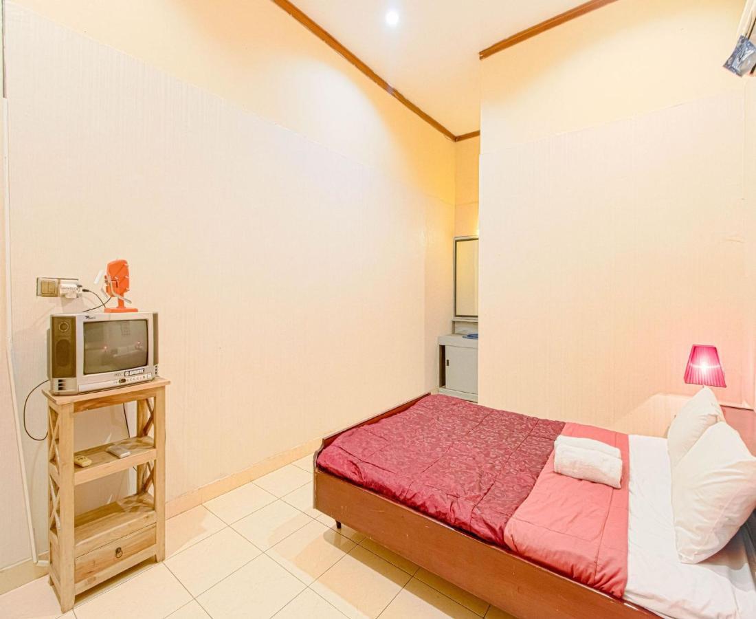 D'Talent Hotel Jogjakarta Buitenkant foto